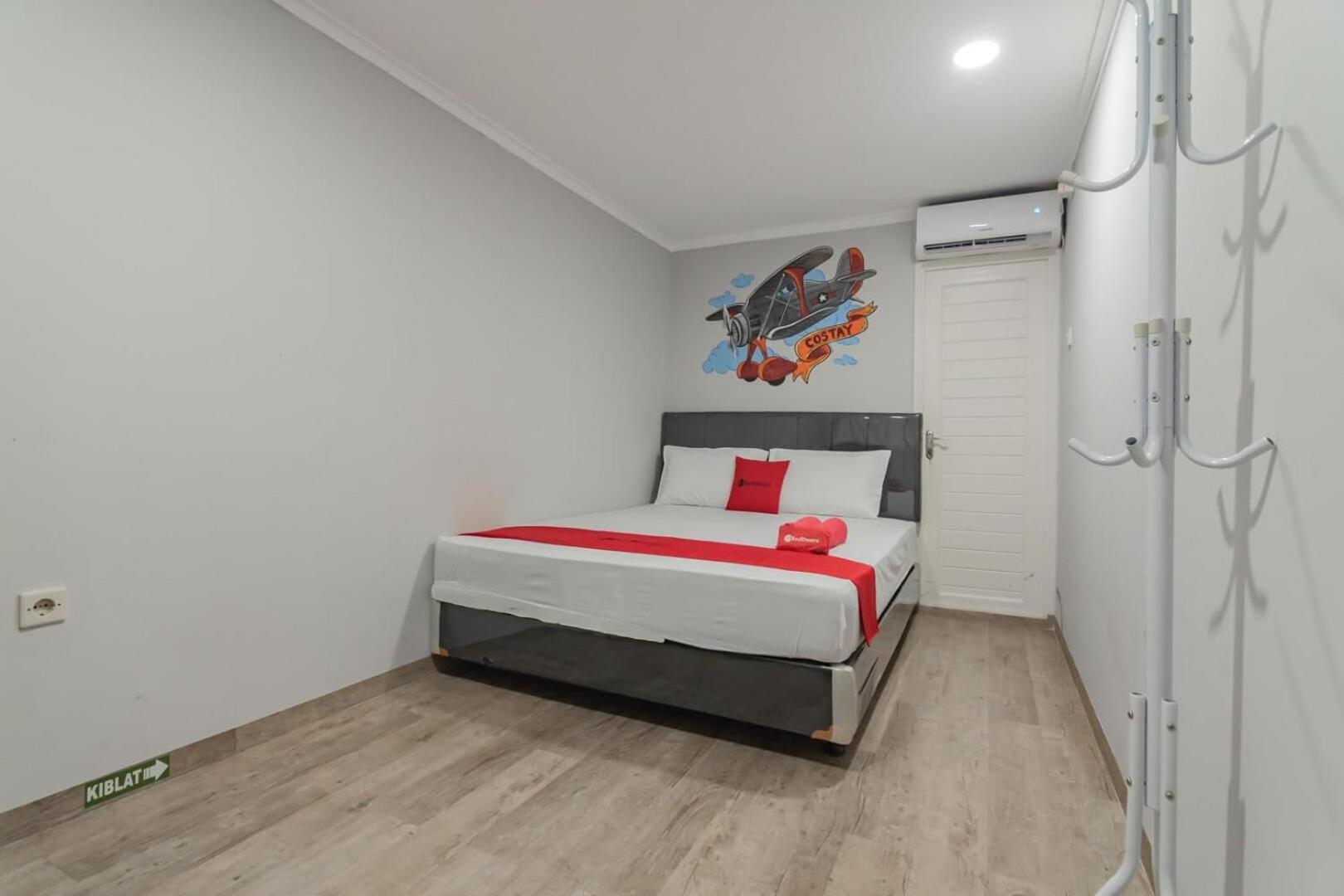 Hotel RedDoorz near Lembang Park&Zoo Zewnętrze zdjęcie