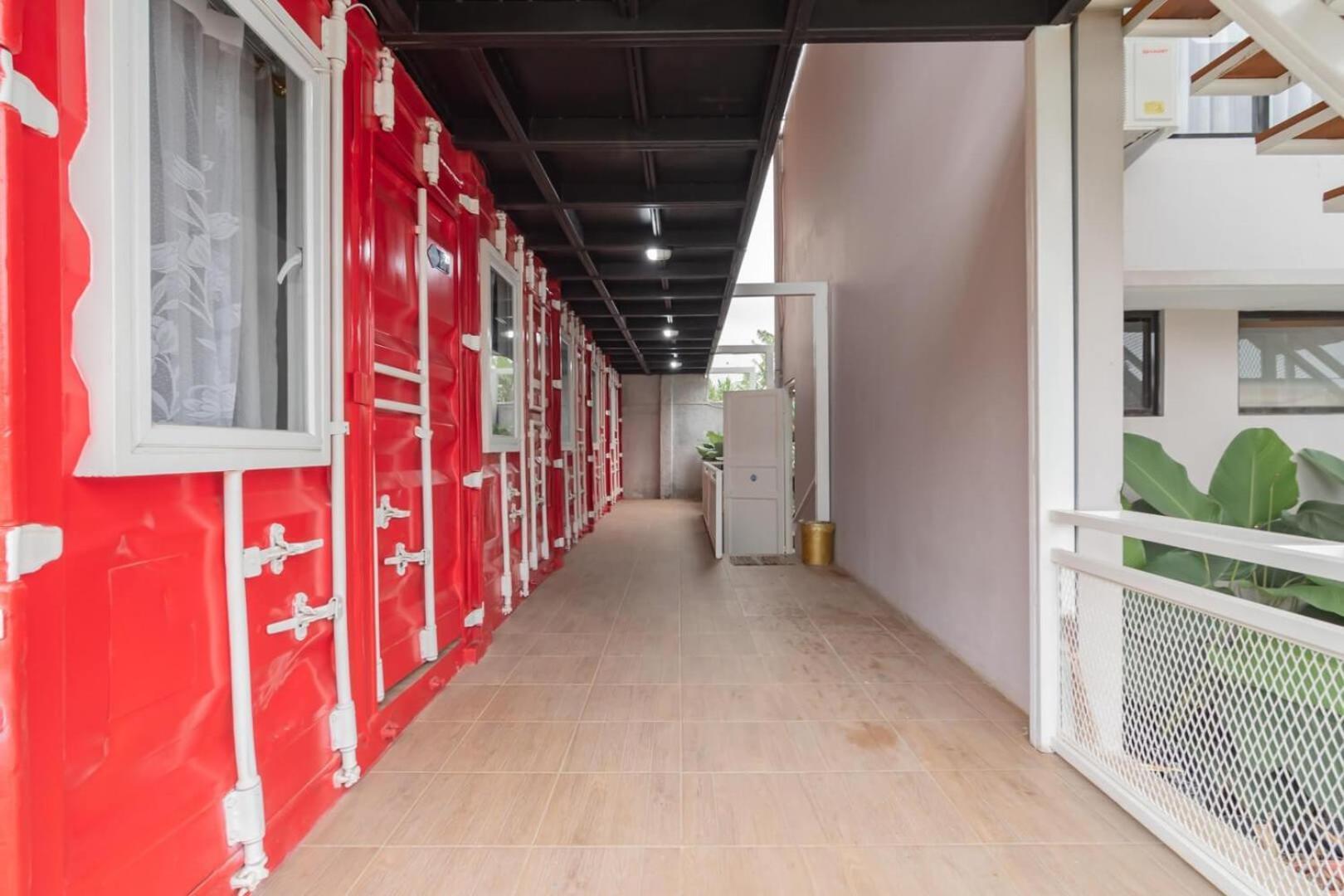 Hotel RedDoorz near Lembang Park&Zoo Zewnętrze zdjęcie